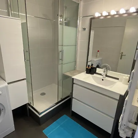 Aix-les-bains, 2 Pieces, 2 Personnes - Fr-1-617-80